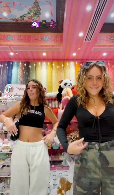 Ava Kolker xxx freie galerie