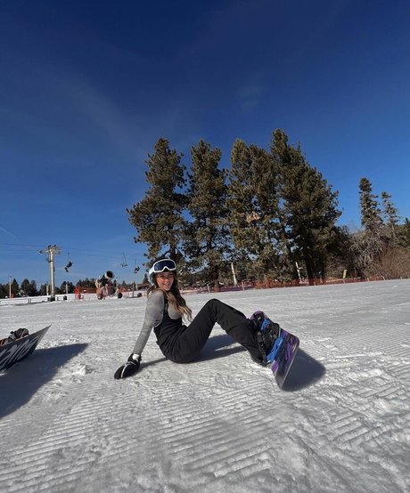 Ava Kolker beste hübsche galerie