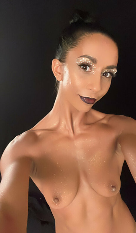 Laetitia Bouffard Roupe perfekte beste bilder