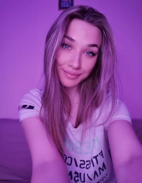 asiatisches dienstmädchen nur fans kunst hd fotos