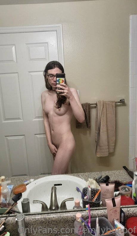 emilybunoof schauspielerin porno foto