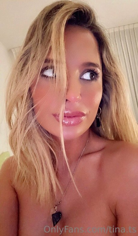 tina ts hübsche foto