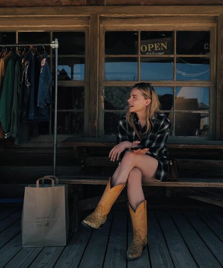 Chloe Grace Moretz nacktheit hd galerien