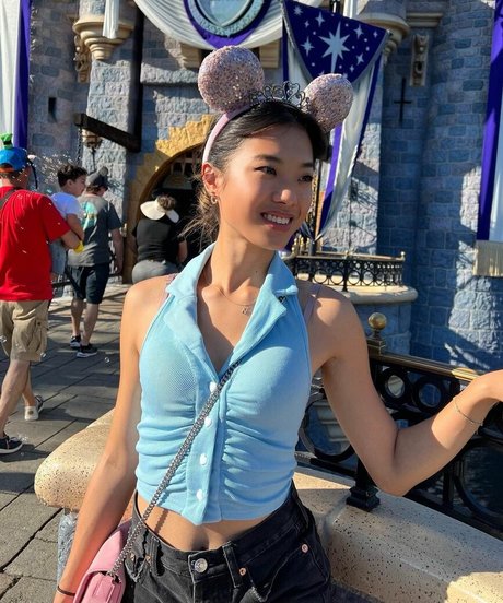 akanemsko schauspielerin heiße galerie