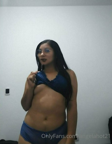 nur fans mit heller haut freie kunst fotos