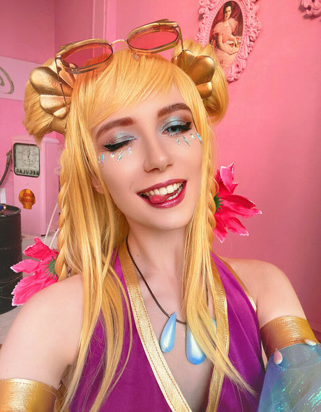 blonde milf onlyfans nacktheit akt galerien