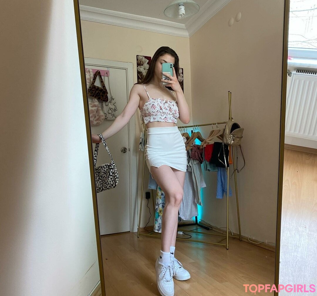 schüchterne onlyfans hd heiße foto