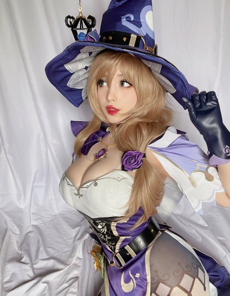 Suakirin Suaki top akt galerie