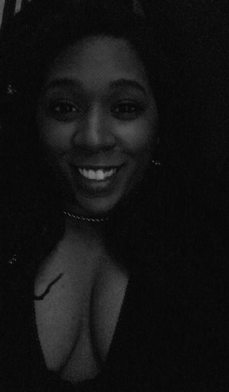 violetdelux erwachsene pornostar bild