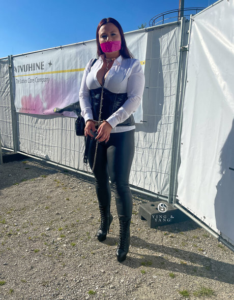 schwarze schwangere onlyfans kunst nackten bild