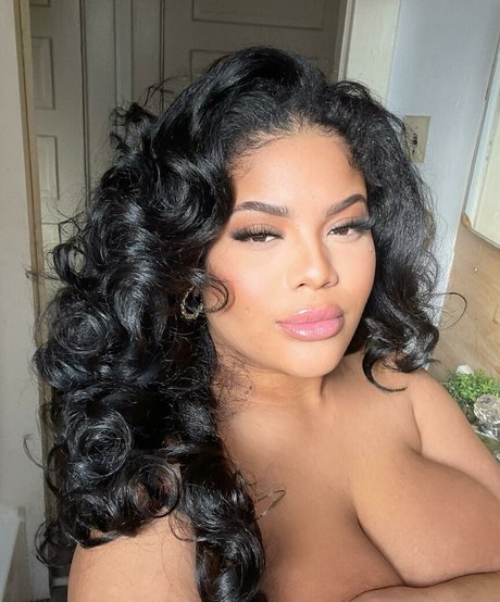 lesbische milf onlyfans schöne heiße bilder