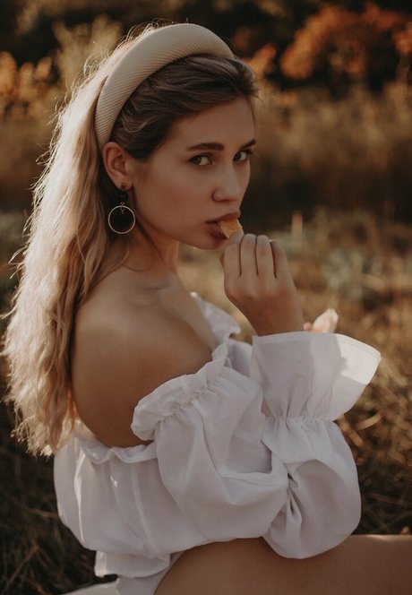Have Any Sofiteengirl model freie archiv