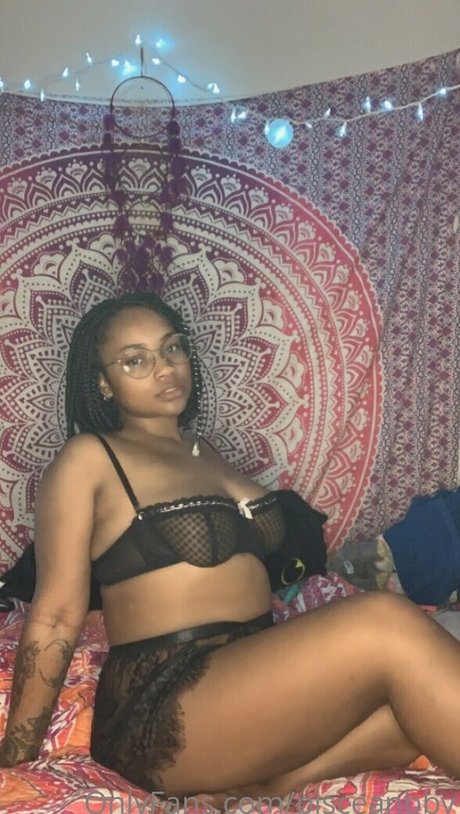 pisceanbby sexy hd fotos