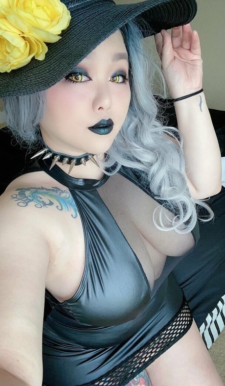 kurvige latina-onlyfans kunst perfekte galerie