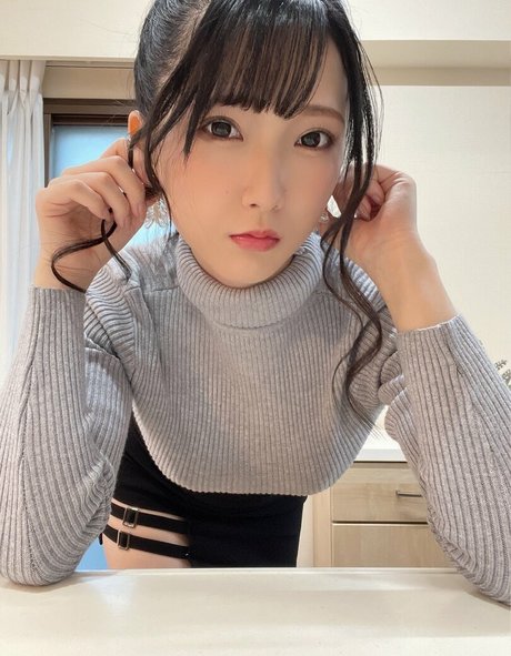 Hikaru Miyanishi pornostar sex bild
