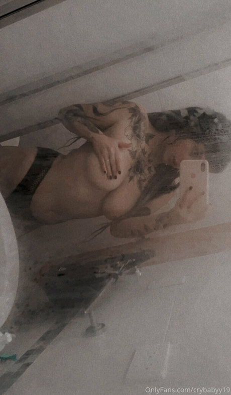 schwuler influencer onlyfans schöne bild