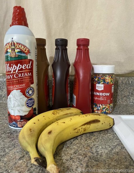 iamnotyoursub erotische pornostar galerie