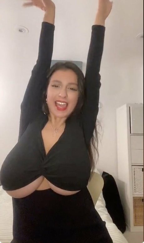schwarze papa-onlyfans hübsche akt bilder