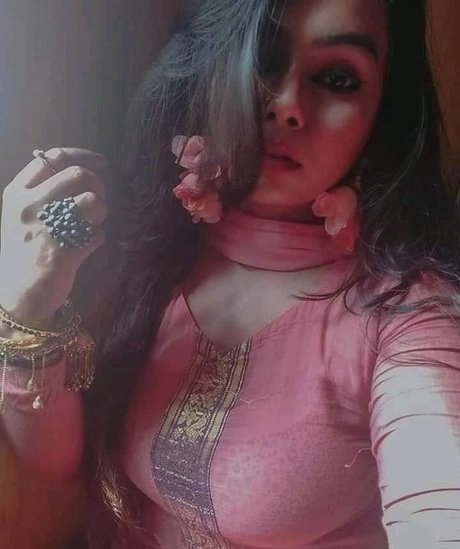 maya___20___ schauspielerin erotische fotos