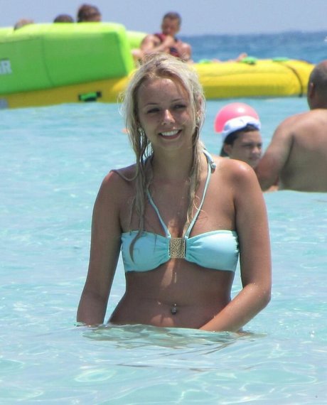 Sacha Parkinson freie schöne bilder