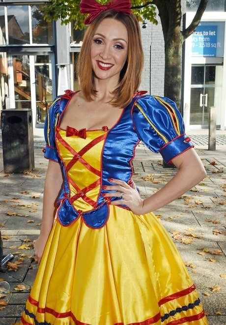 Lucy Jo Hudson exklusive akt fotos