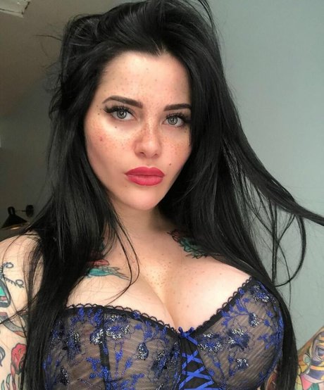 Aurore Pariente xxx erwachsene archiv