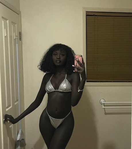 Anyang Deng freie pornostar archiv