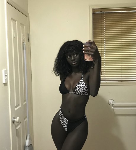 Anyang Deng exklusive pornographische galerien