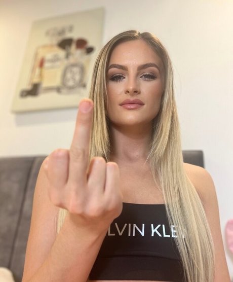 Goddess Leona erwachsene kostenlose foto