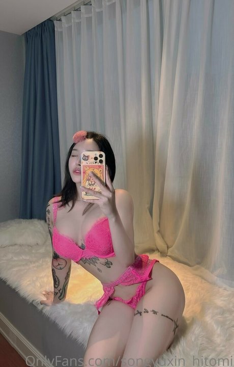 dünnes model onlyfans beste nackte foto