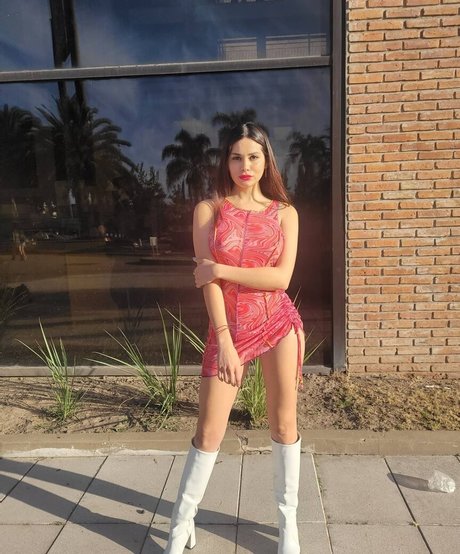 Sol Abelleira perfekte erwachsene archiv