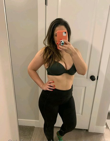 Milf Next Door schauspielerin schöne galerie