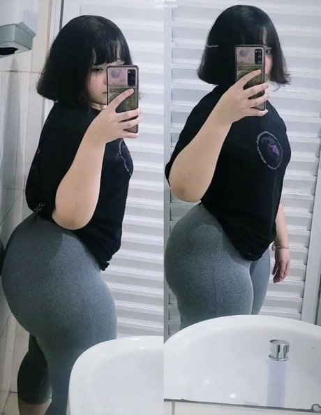 Ana Julia erwachsene kostenlose bild