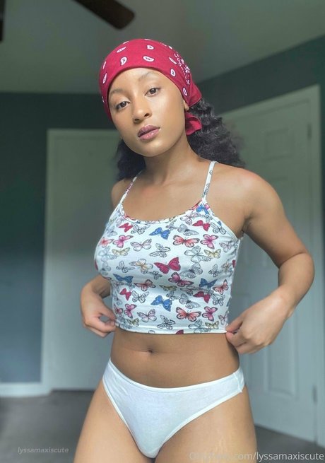 mollige frau nur fans nacktheit schöne fotos