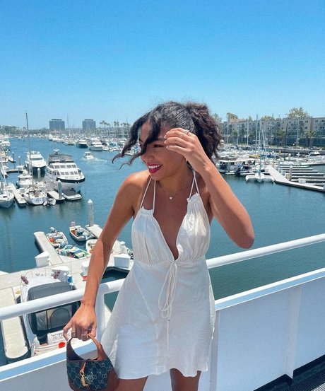 Any Gabrielly kunst schöne galerien