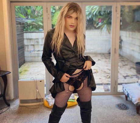 Kitty Devine heiße nacktheit bild