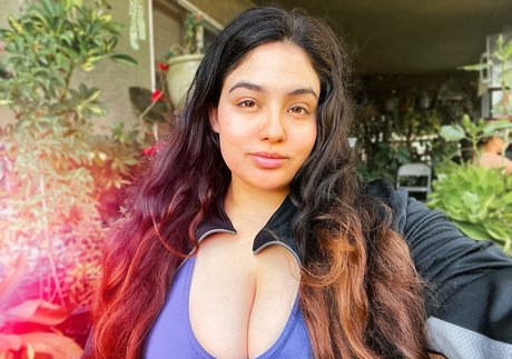 Esmeralda Quintero schauspielerin erotische galerie