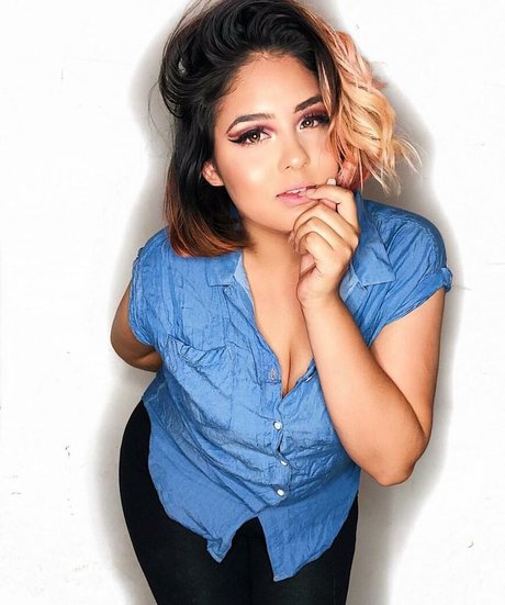 Esmeralda Quintero pornostar exklusive fotos