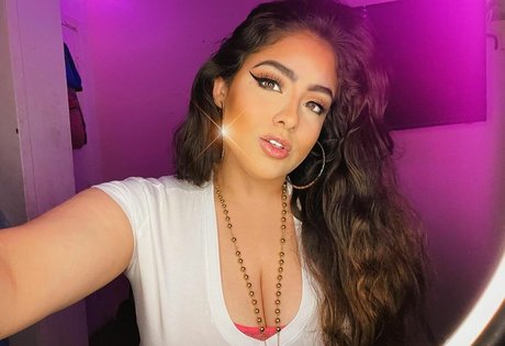 Esmeralda Quintero kunst erotische bild