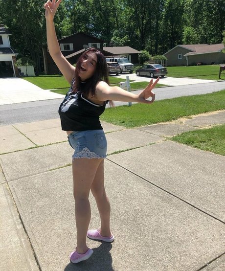 Shayla Ceccardi kunst nette galerie