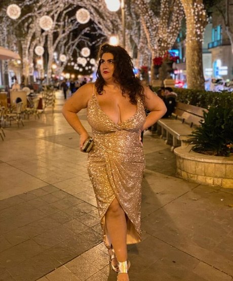 Caliope nackten fotos