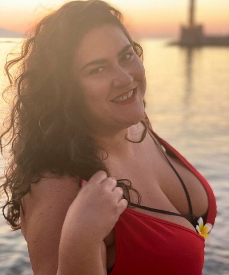 Caliope top sexy bilder