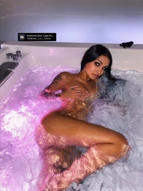 Ciroi Kelly kostenlose sex bild