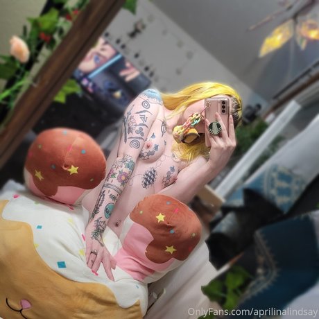 blondine mit großem arsch nur fans hübsche erotische fotos