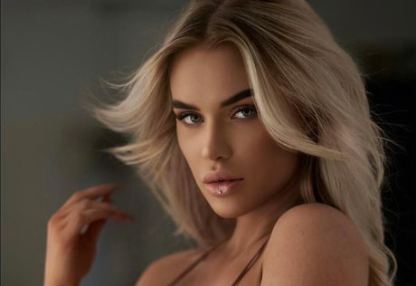 patricia erwachsene akt foto