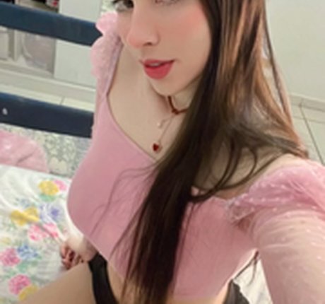 juuhsantanaofc exklusive pornostar bild