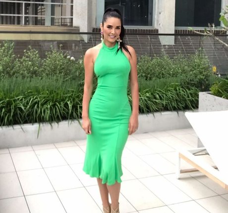 Marlene Favela model nette bild