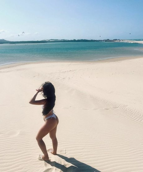 Rayanne Alves model nackt galerie