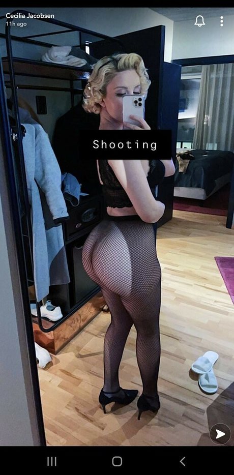 Ceeceejacobsen porno archiv