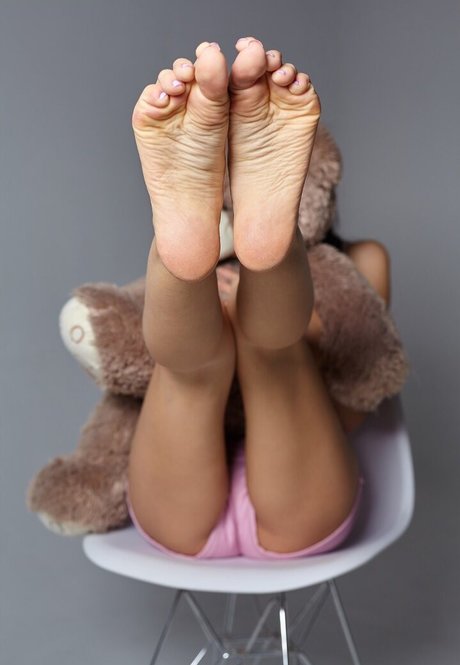 dünnes baby nur fans nackt kunst bilder